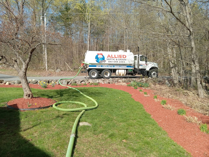 septic services truck